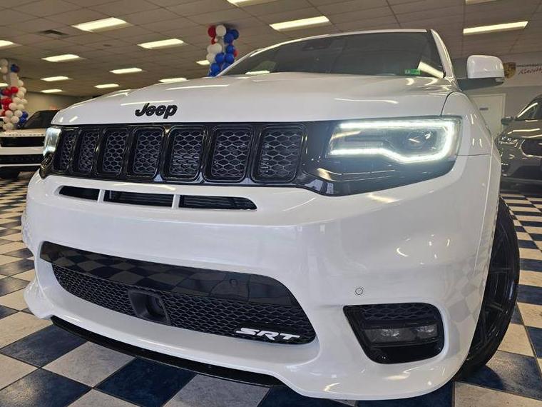 JEEP GRAND CHEROKEE 2018 1C4RJFDJ0JC235329 image